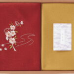 【ラッピング無料】国産 草花の遊び 刺繍入り二巾風呂敷 ＆ 金封包み 赤 250-14A 日本製