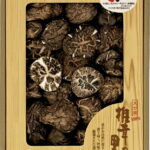 【ラッピング無料】椎茸の里 大分産椎茸どんこ S-30 大分産原木乾椎茸どんこ
