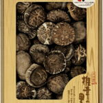 【ラッピング無料】椎茸の里 大分産椎茸どんこ S-40 大分産原木乾椎茸どんこ