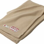 【ラッピング無料】難燃性フリース 毛布(真空パック ＆ パッケージ箱入) N301130BOX