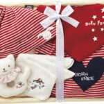 【ラッピング無料】国産 ボーンフリー ドリーム 星のおさんぽセット 2857-0550-R 日本製 スタイセット キャップ スタイ パンツ プチタオル リングガラガラシュシュ付 竹籠