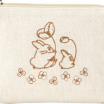 【ラッピング無料】となりのトトロ ボタニカルトトロ ティッシュケース付きポーチ 1165035400